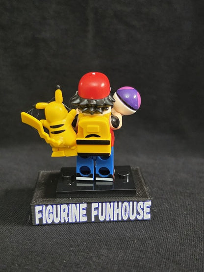 Trainer Red / Pikachu and Master Ball / Pokemon / Minifigure / LEGO Compatible