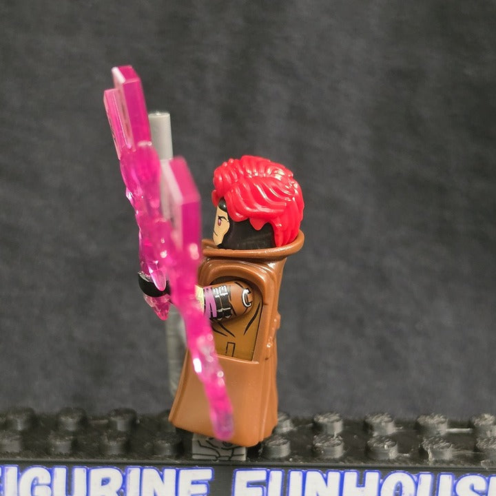 Gambit Marvel Rivals with Staff and Cards / Minifigure / LEGO Compatible