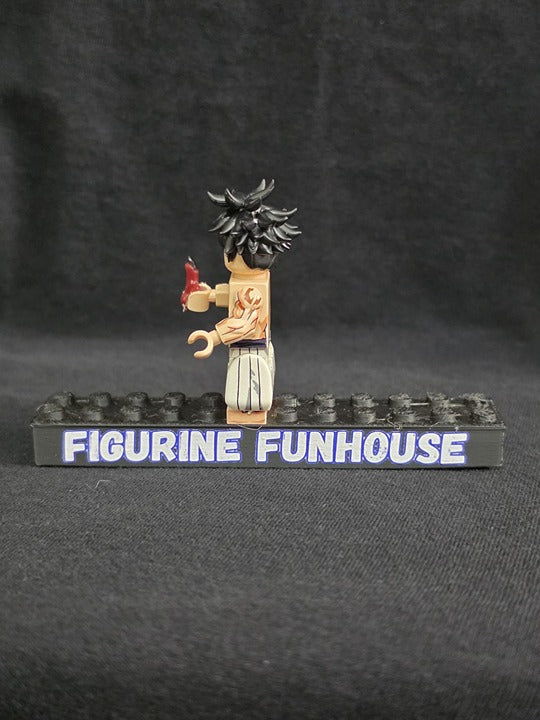 Shirtless Fighter / Spiky Hair / Bandaged Fist / Minifigure / LEGO Compatible
