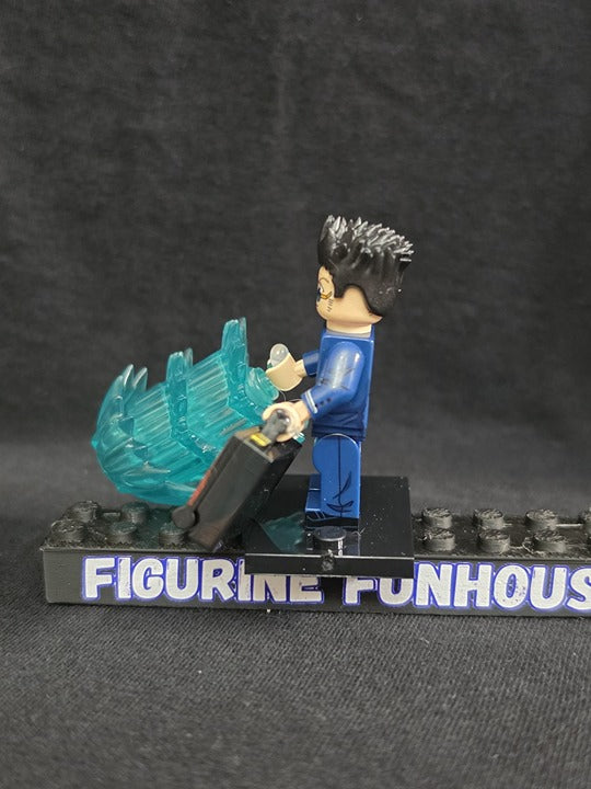 Leorio / Briefcase / Hunter x Hunter / Anime / Minifigure / LEGO Compatible