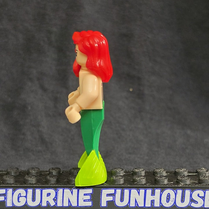 Ariel The Little Mermaid with Tail / Minifigure / LEGO Compatible