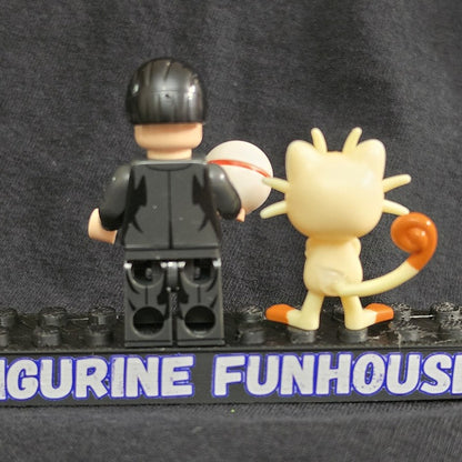 Giovanni Team Rocket Boss with Meowth / Minifigure / LEGO Compatible