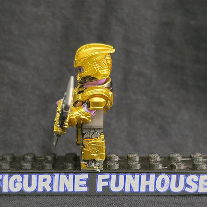Thanos Endgame Big Fig with Double Blade / Minifigure / LEGO Compatible