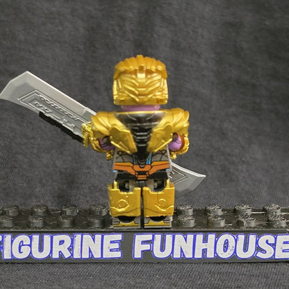 Thanos Endgame Big Fig with Double Blade / Minifigure / LEGO Compatible