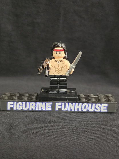 Rambo / Red Headband / Knife and Crossbow / Minifigure / LEGO Compatible