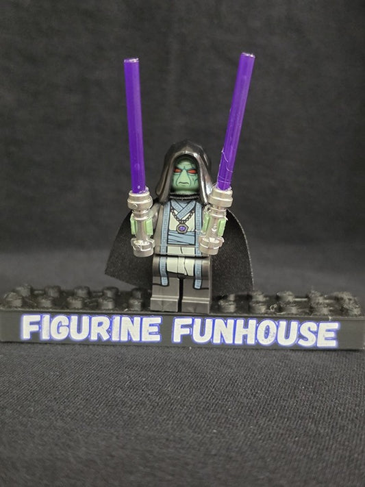 Hooded Sith / Green Face / Dual Purple Sabers / Minifigure / LEGO Compatible